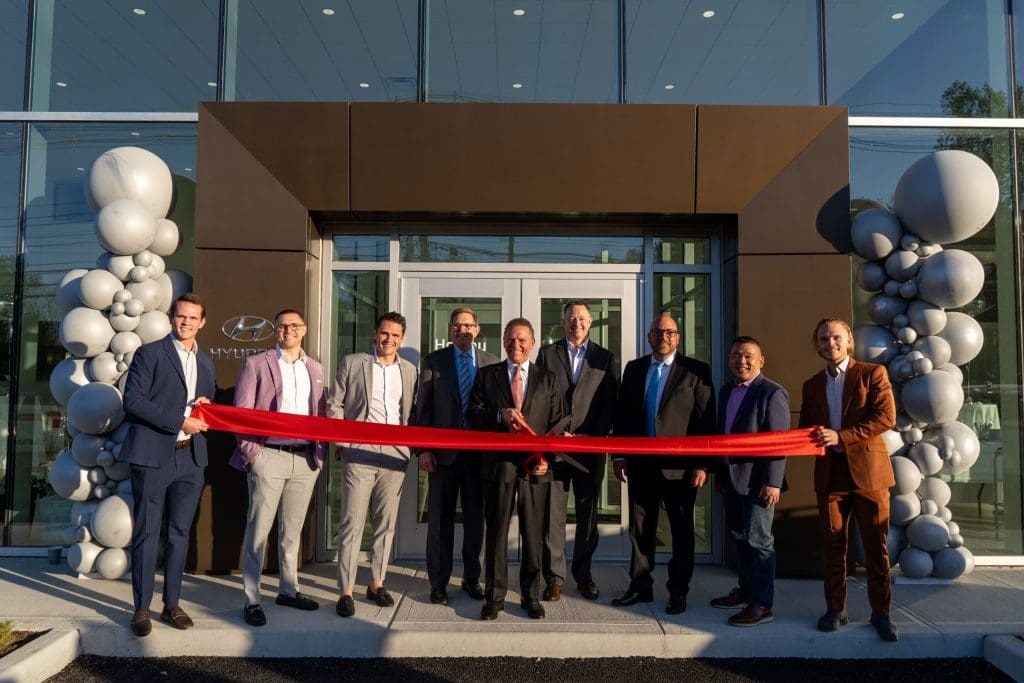 Healey Brothers Hyundai Dealership Ribbon-cutting